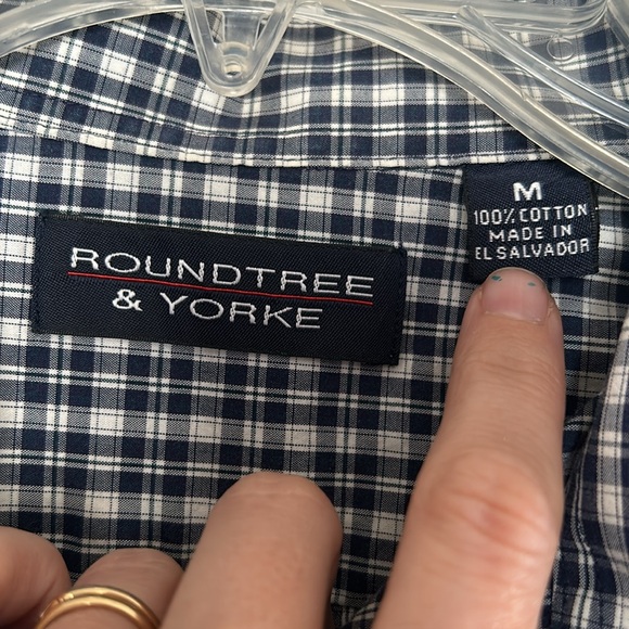 Roundtree & Yorke button down dress shirt - Picture 2 of 4